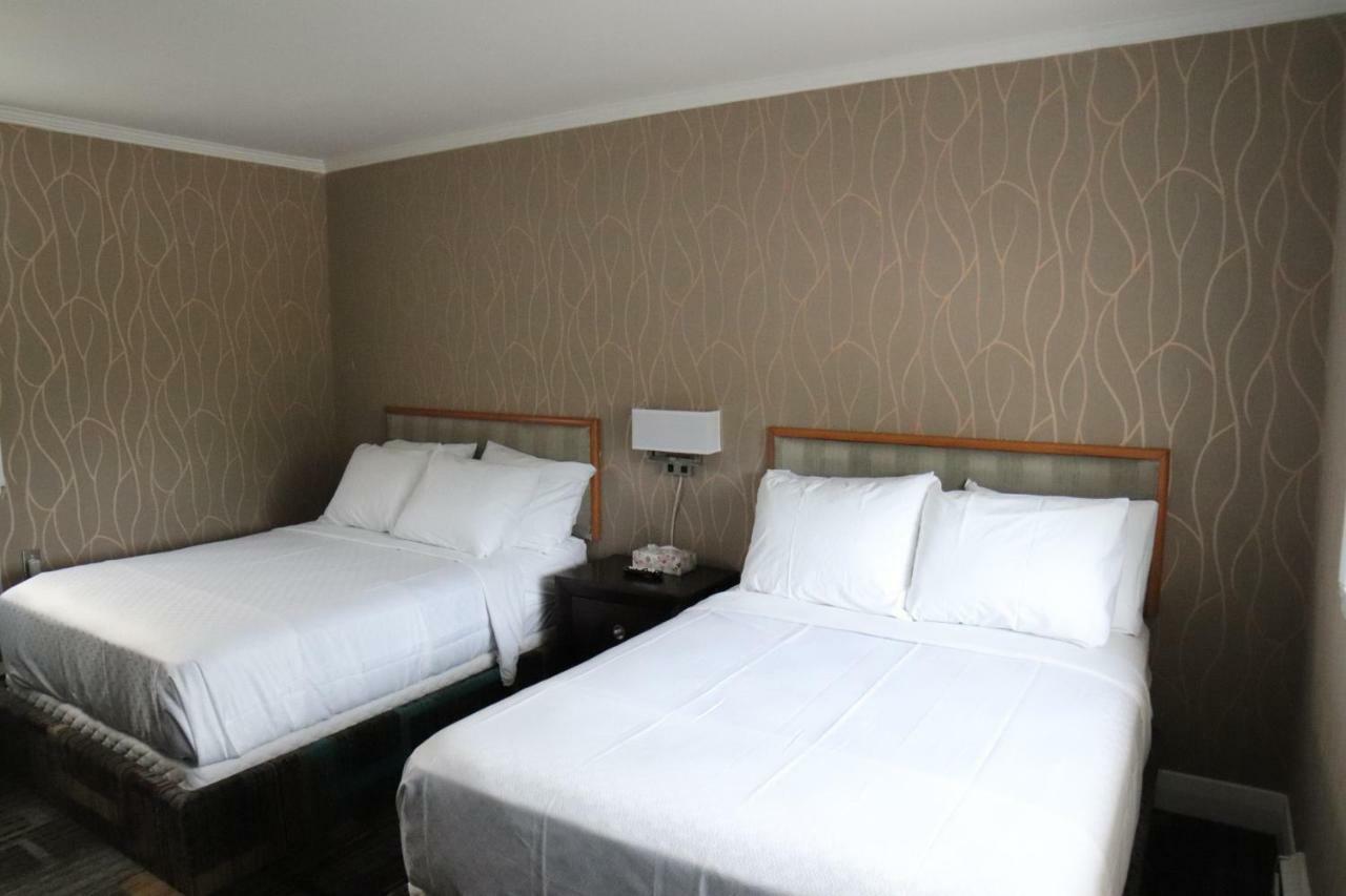 Walkerton Inn Motel Экстерьер фото