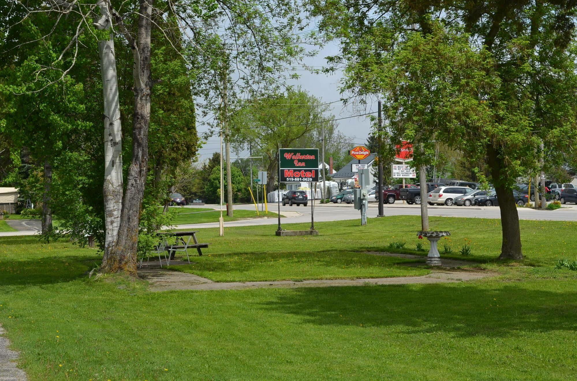Walkerton Inn Motel Экстерьер фото